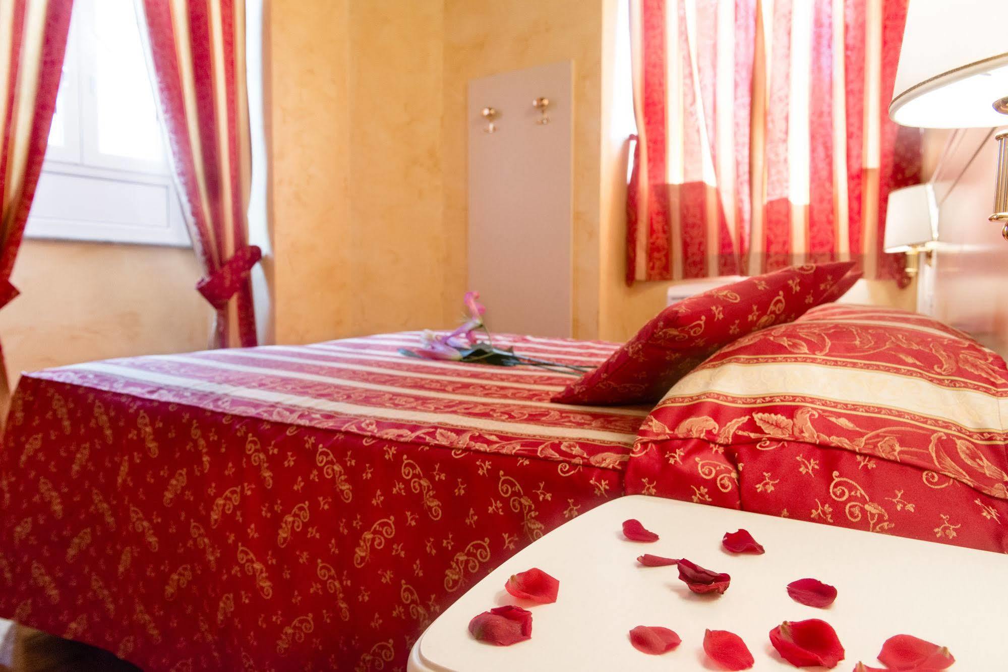 Domus Trevi Bed & Breakfast Roma