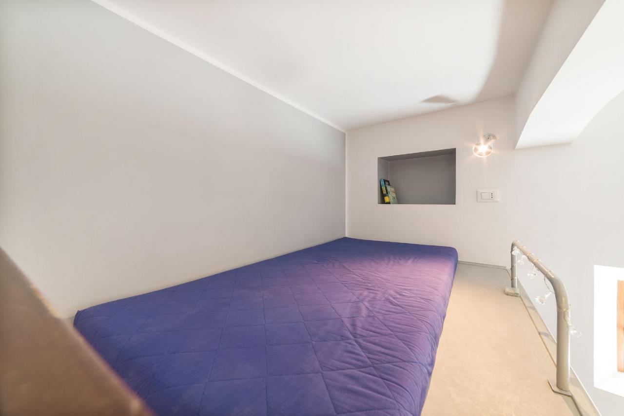 Colosseum Roomy Apartment Rome