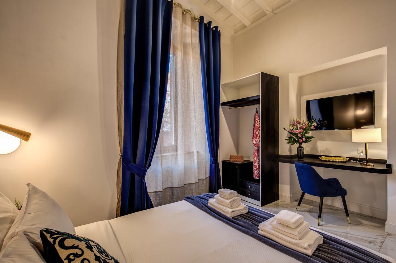 Little Queen Pantheon 4* Rome