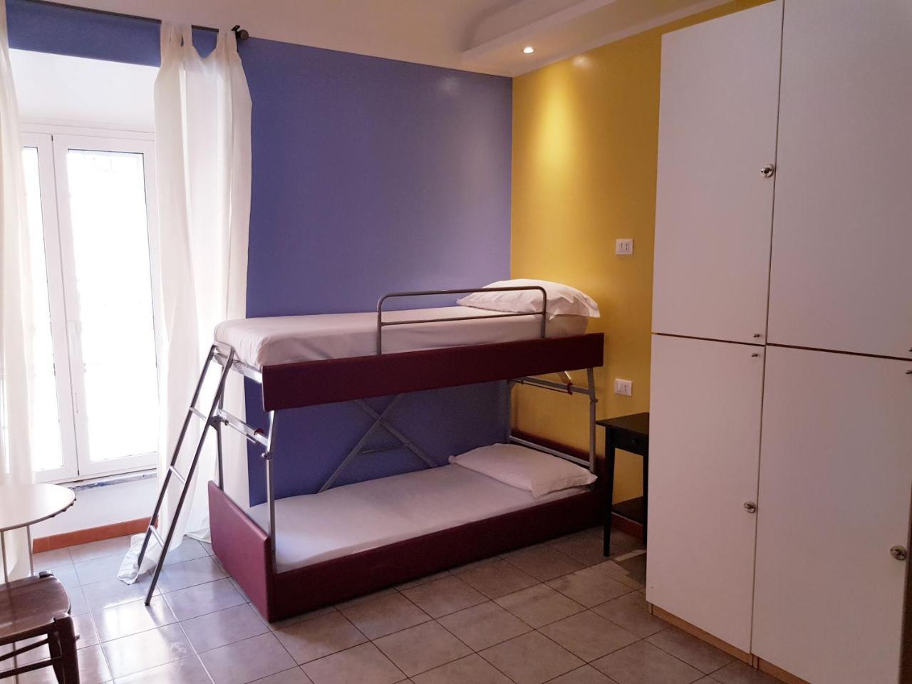 Hostel Legend R.g. Rome
