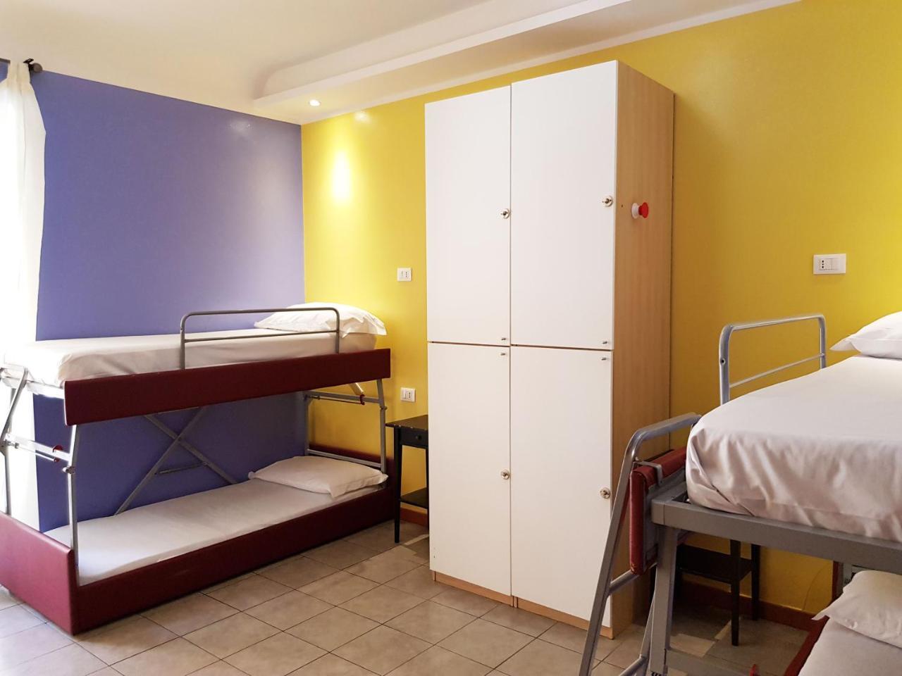 Hostel Legend R.g. Rome
