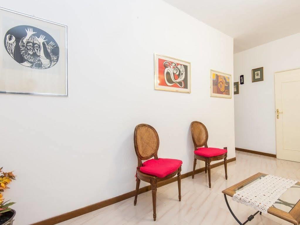 Pantheon Royal Guest house 4*