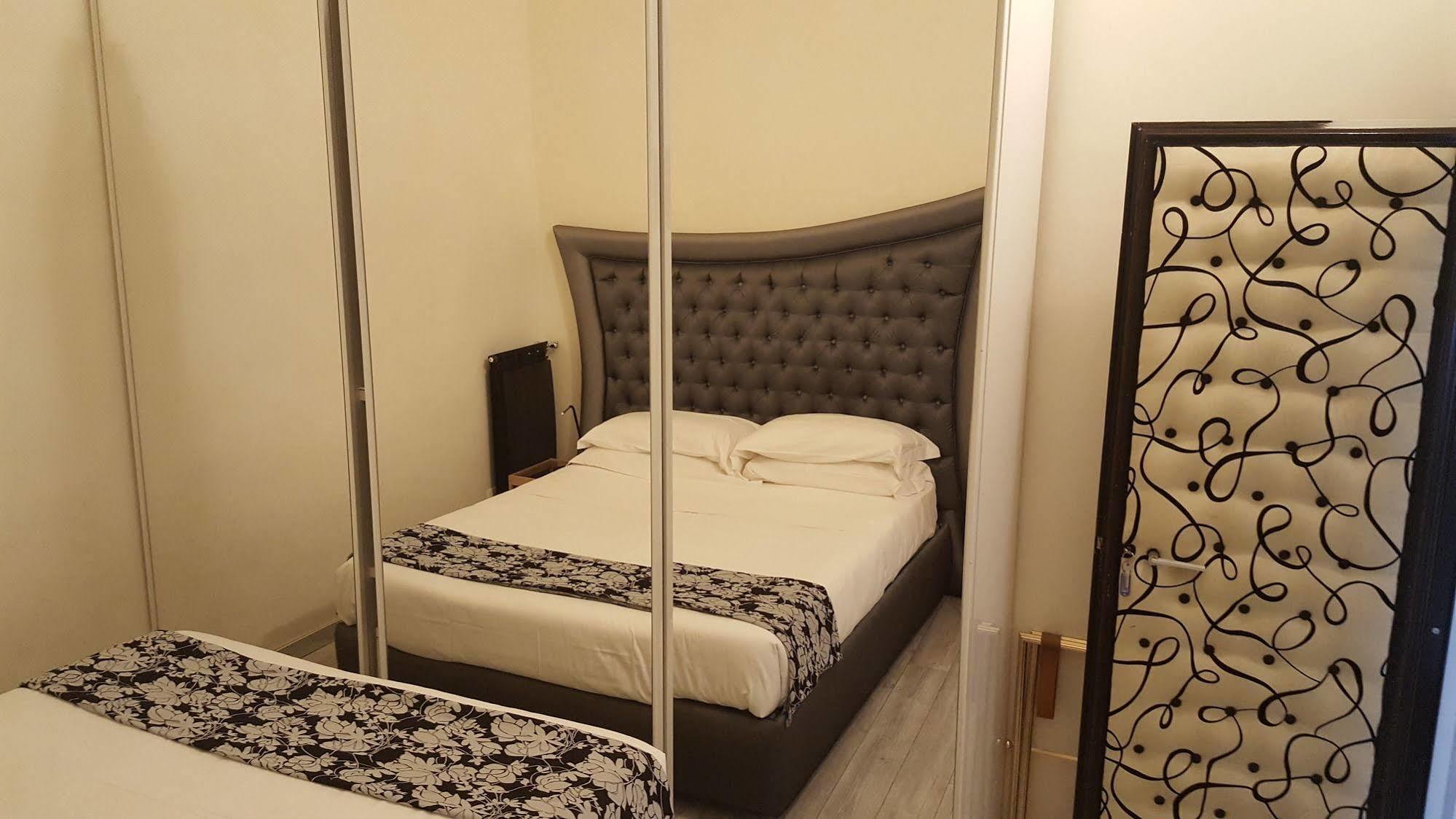 Guest house Esedra Relais 2*