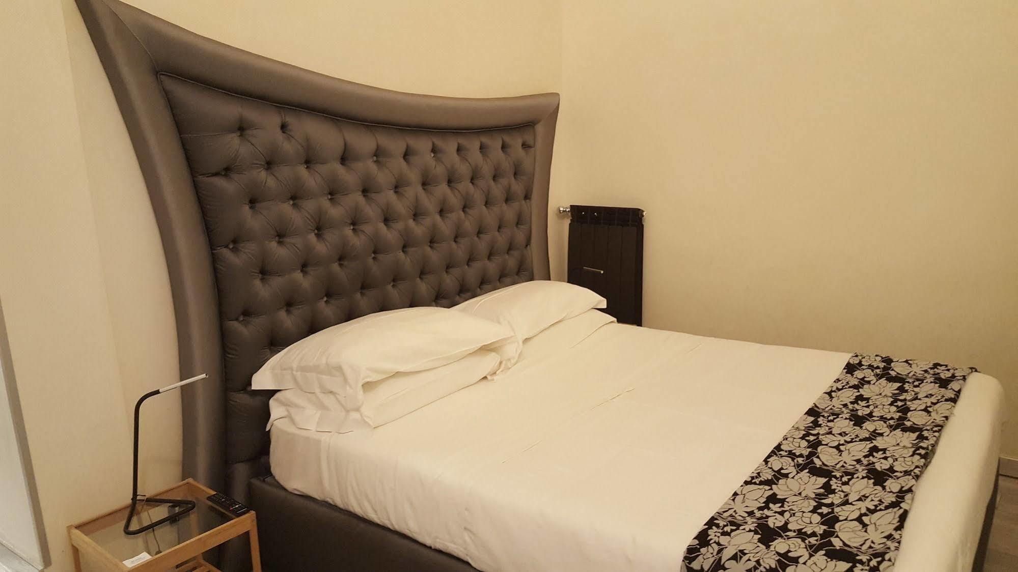 Guest house Esedra Relais 2*