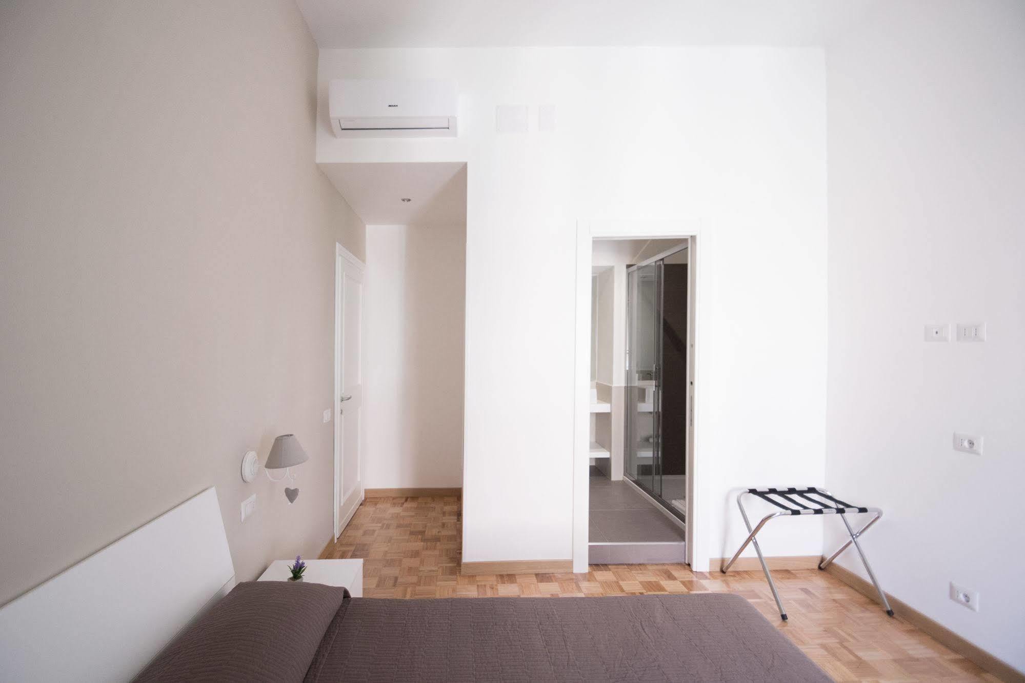 Vantaggio Suites * Rome