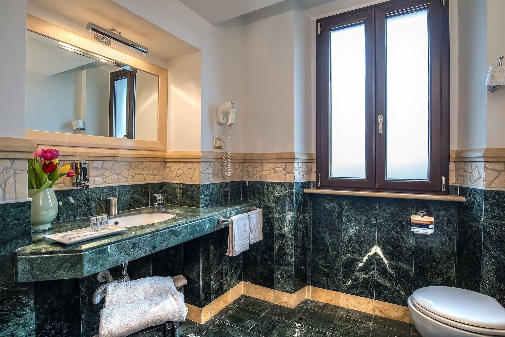 Al Casaletto Hotel 3* Rome