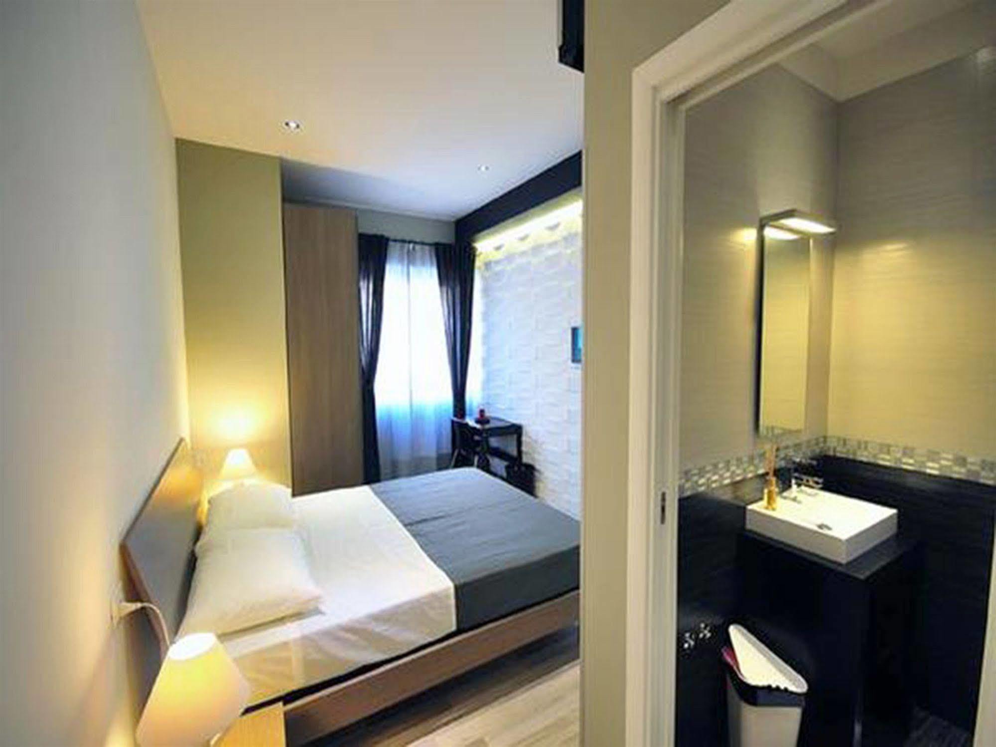Living Bed & Breakfast 2*