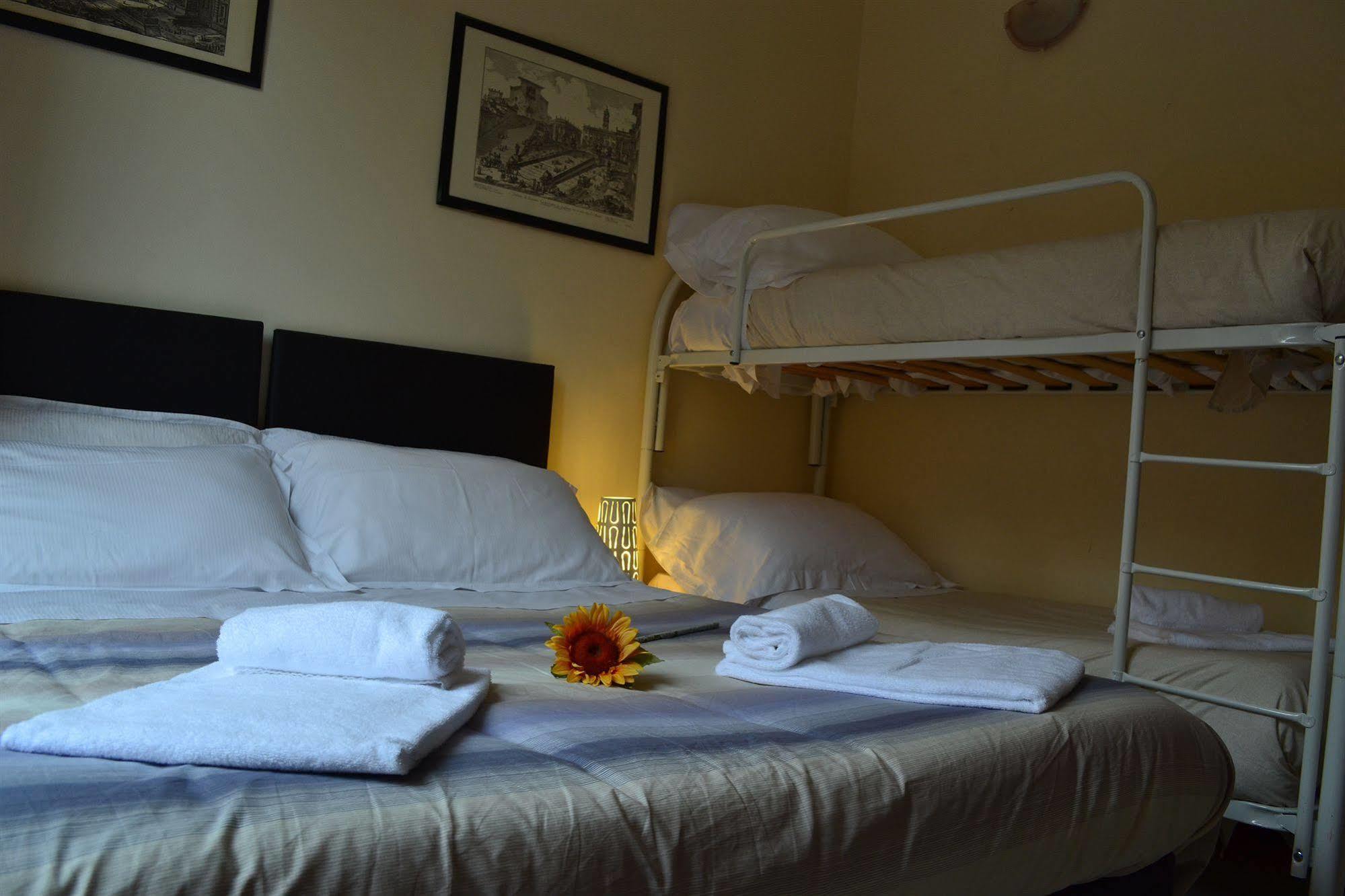 Bed & Breakfast Enjoy 2*