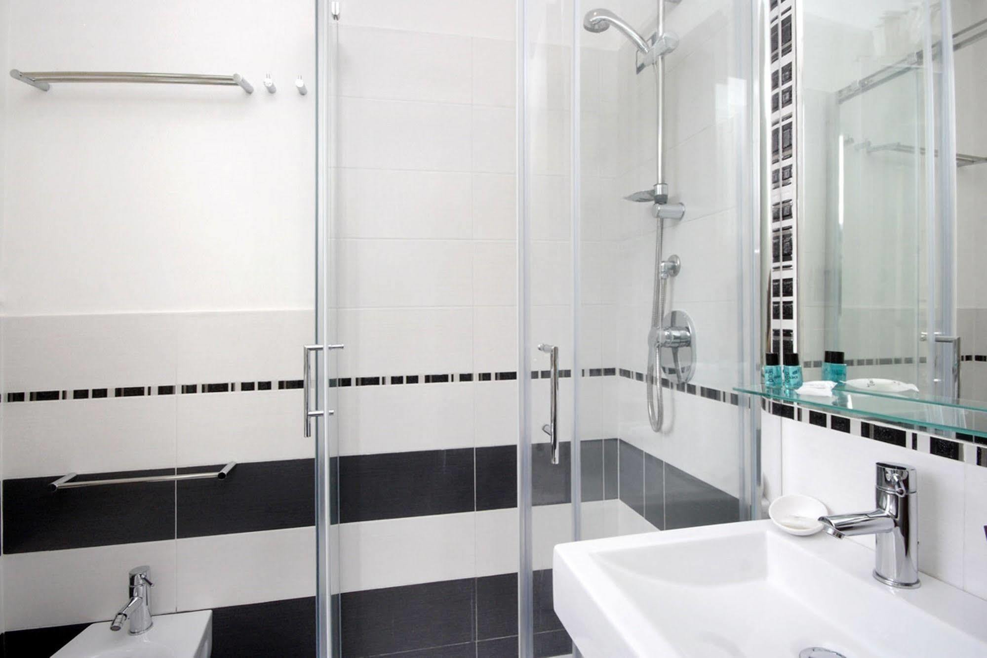 Guest house Daplace - Hqh Colosseo Rome