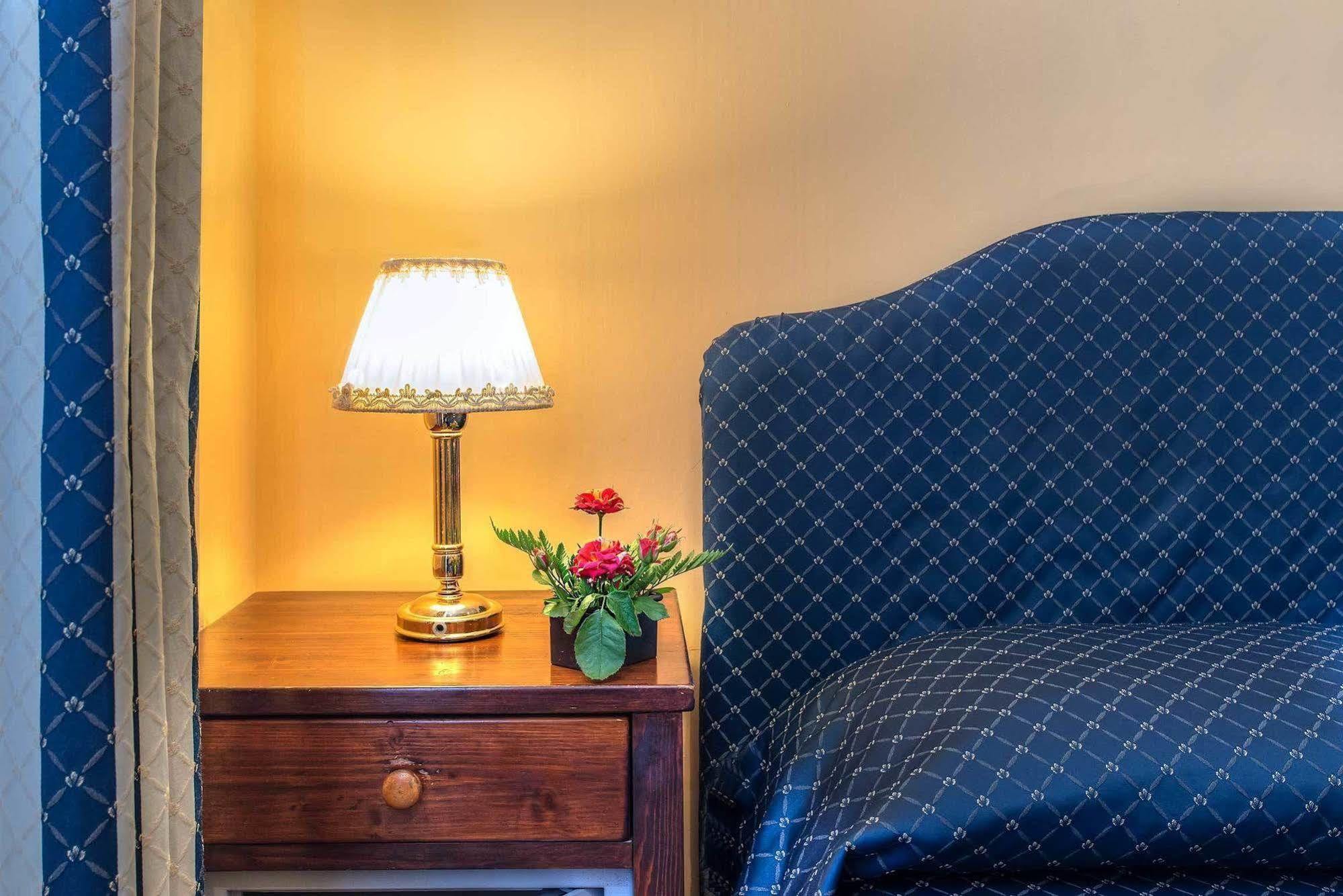 Hotel Caracciolo Rome