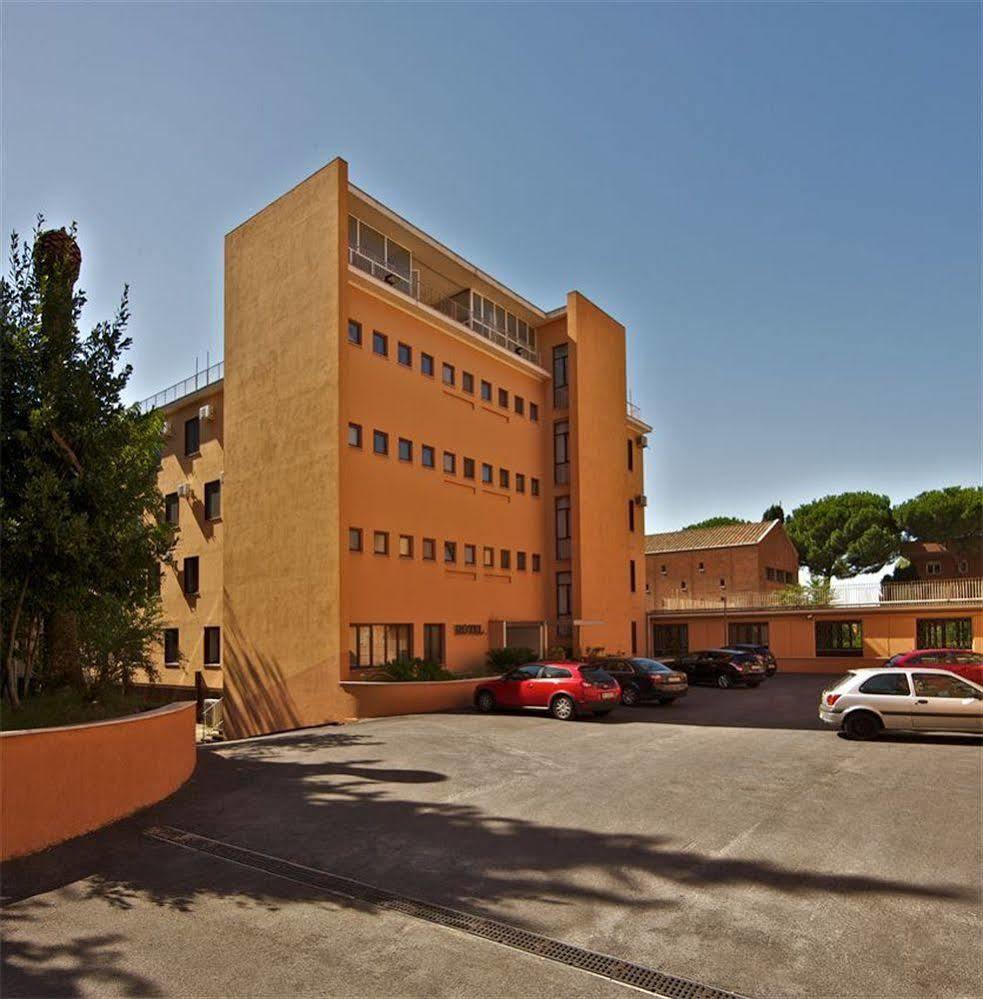 Garden Area Eur 4* Rome