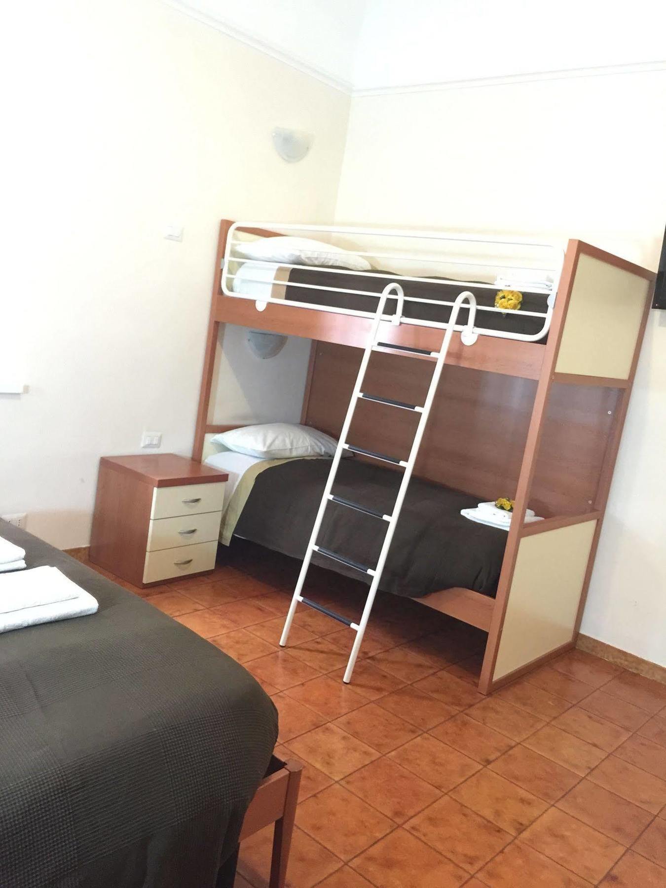 Marcelina 3* Rome