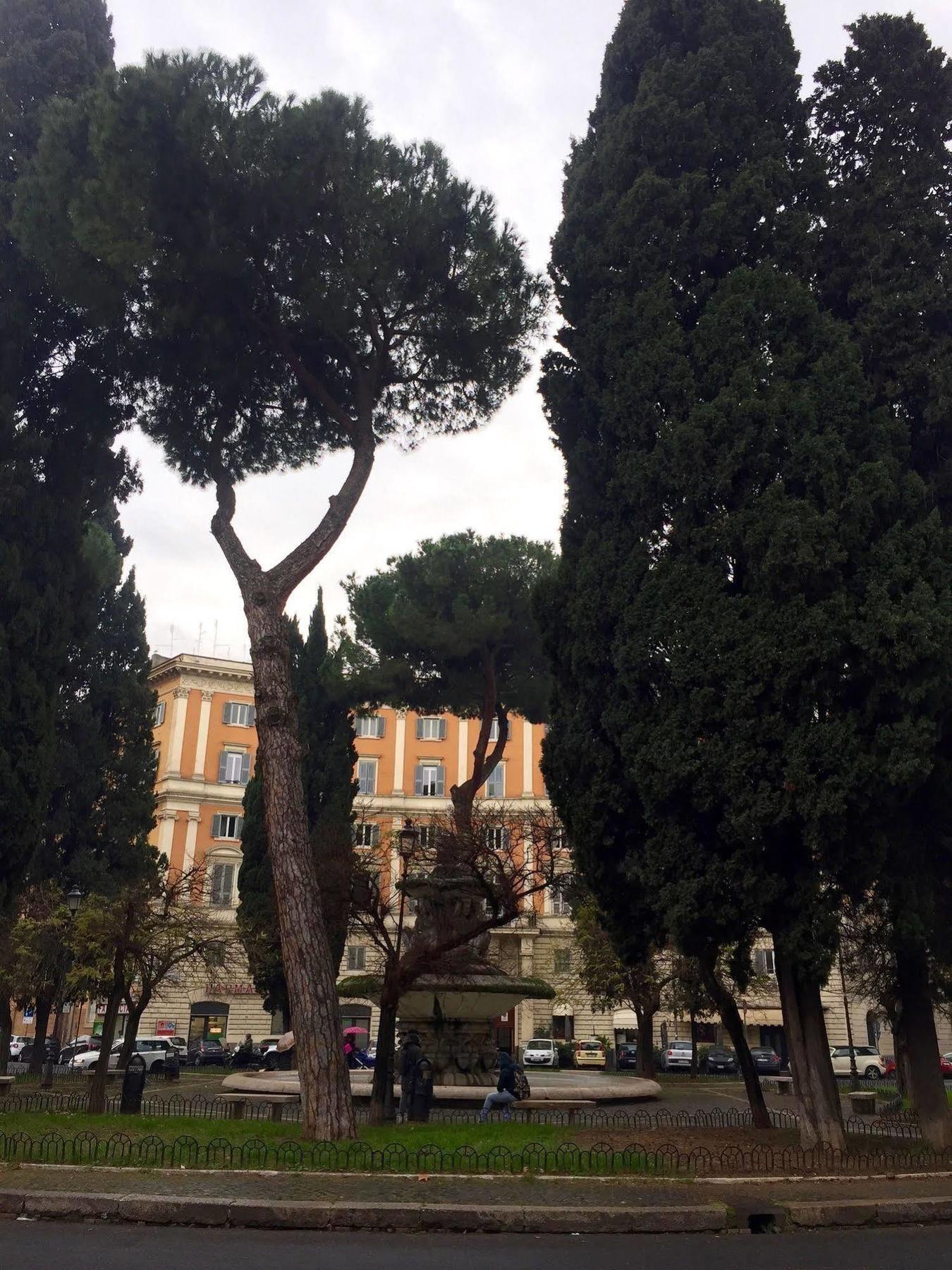 Sistine Guest house 2*