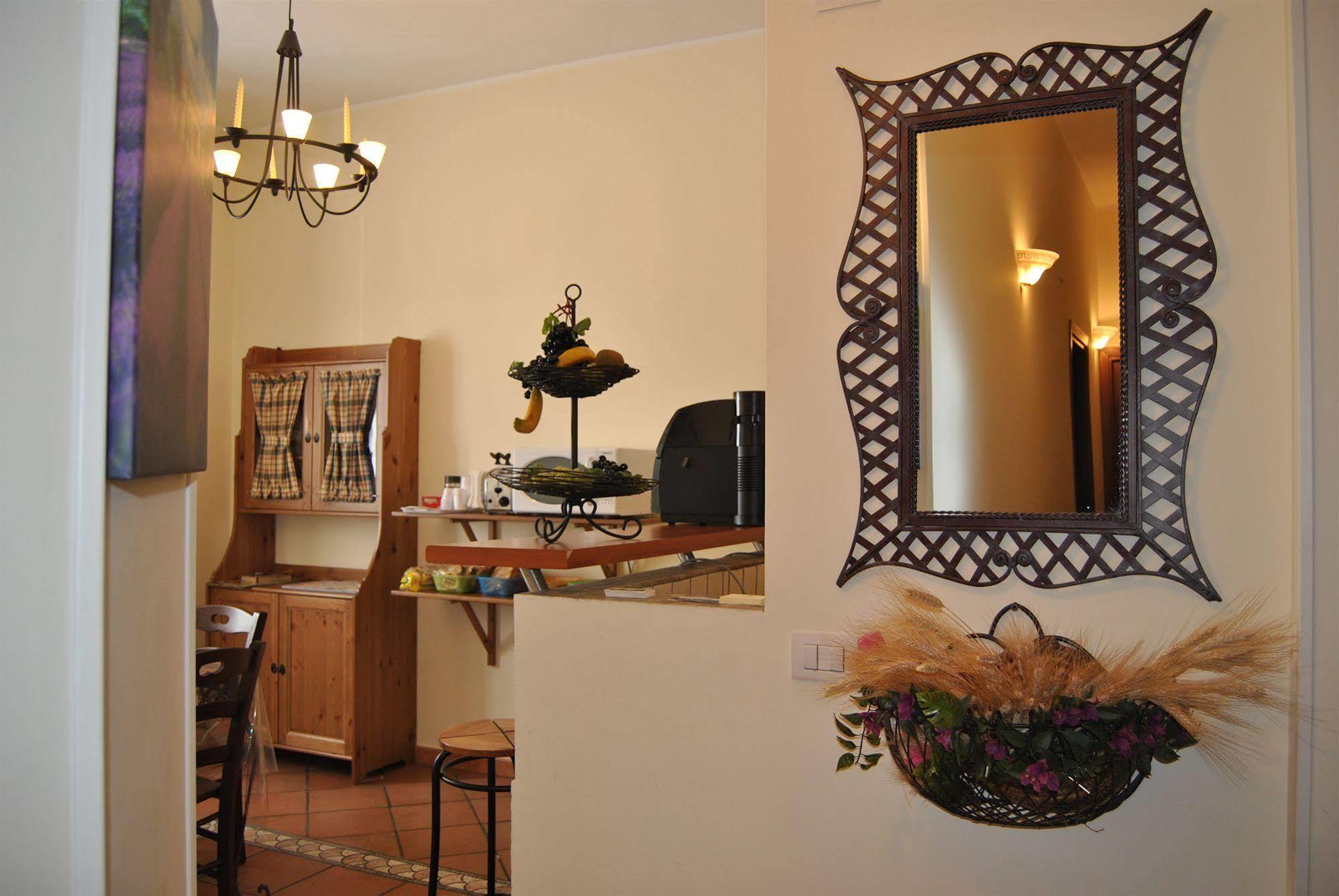The Flower Bed & Breakfast Rome