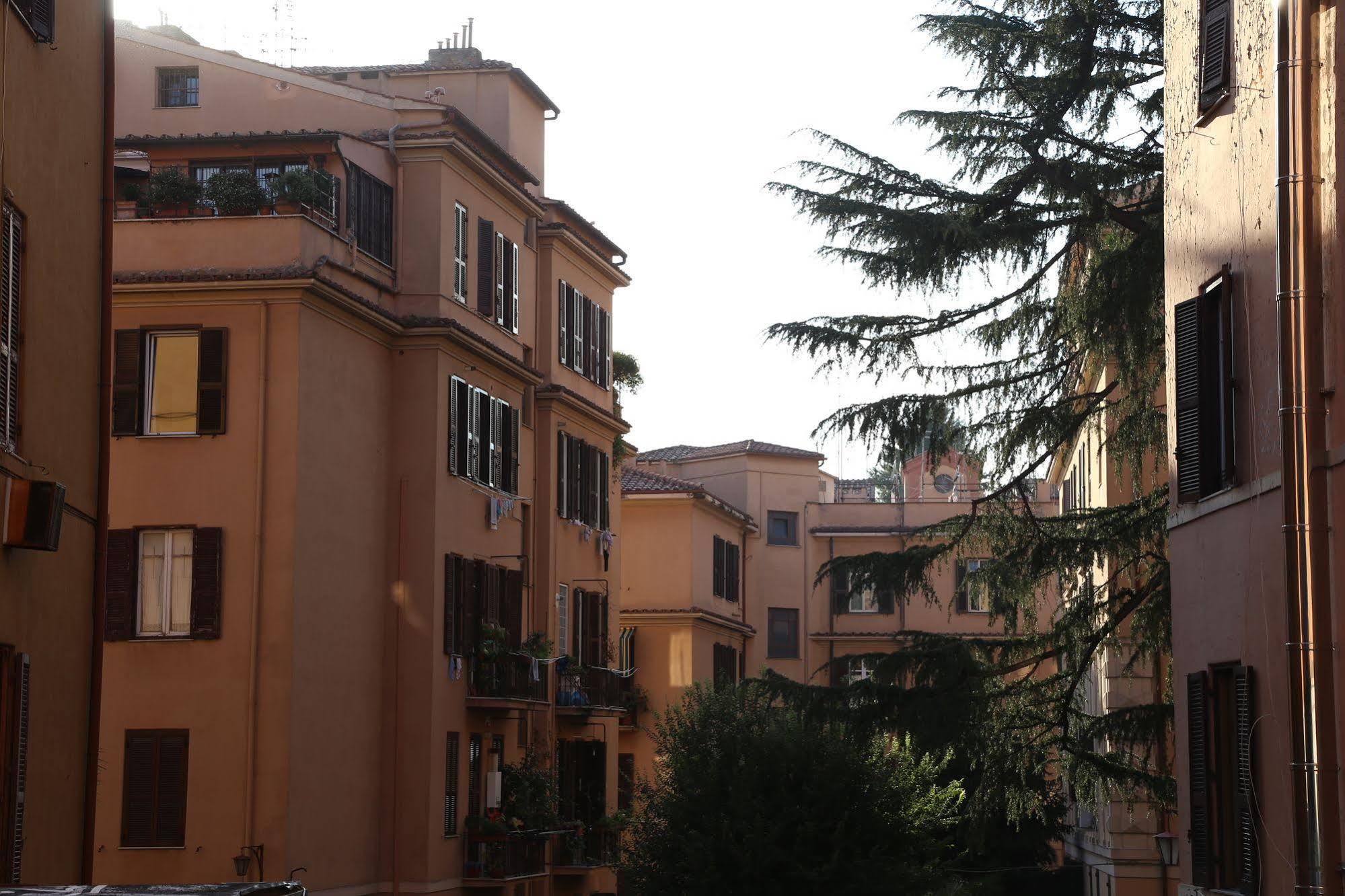 Dhome Bed & Breakfast Rome