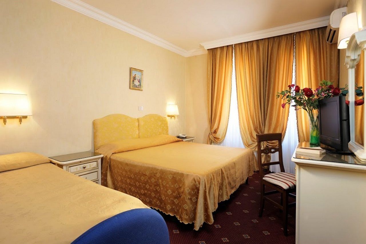 The Republic Roma
