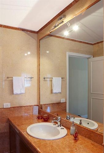Oriani Bed & Breakfast 3*