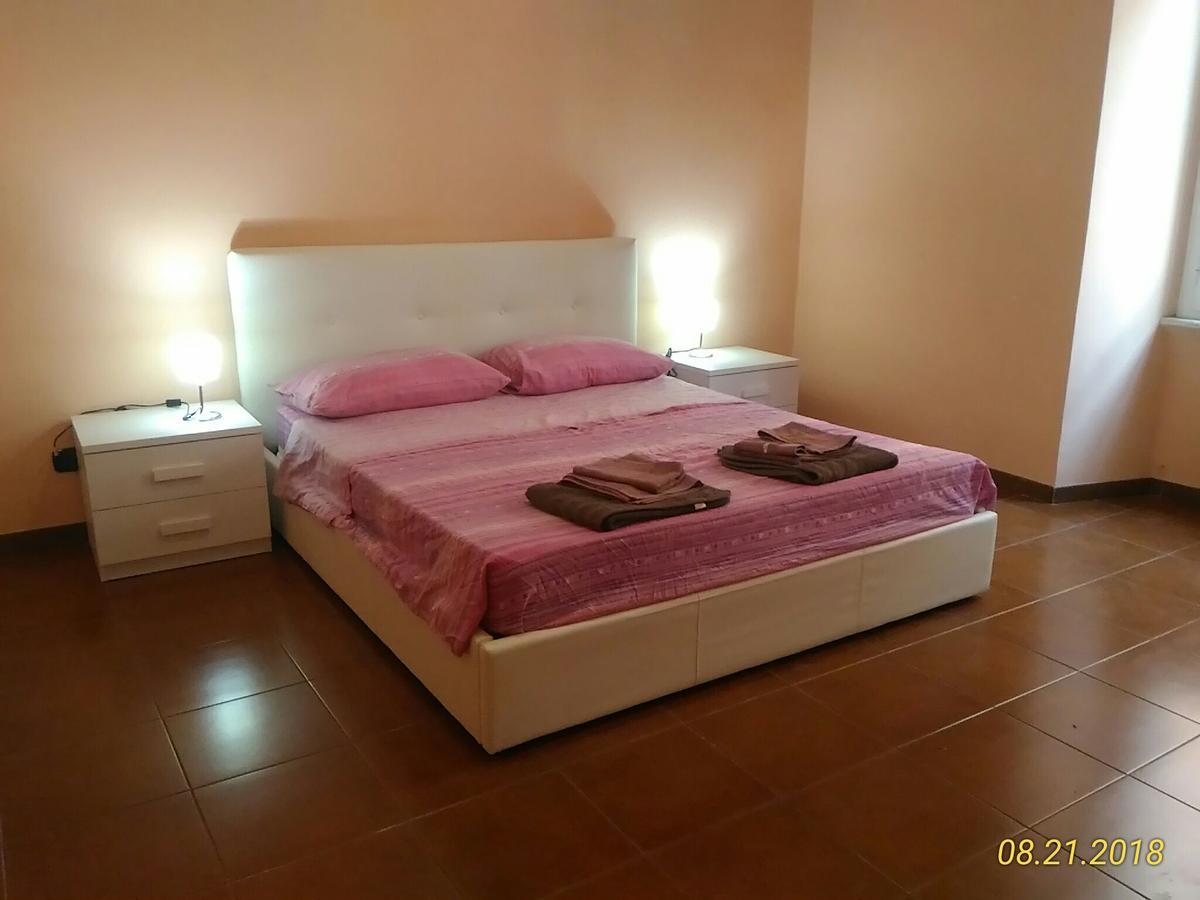 Santini House Guest house *