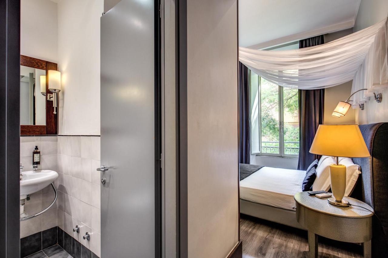 Giuggioli 3* Rome