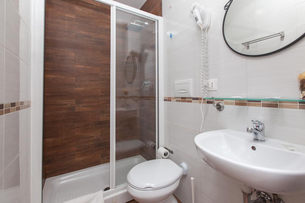 Romangelo Termini Guest house