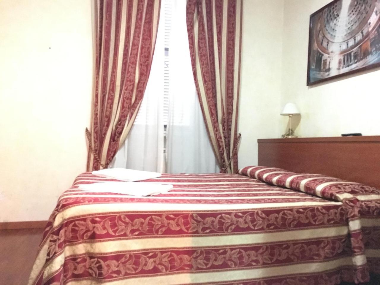 Toffa Place In Hotel Rome