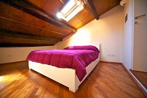Purple Fandango Apartment Rome