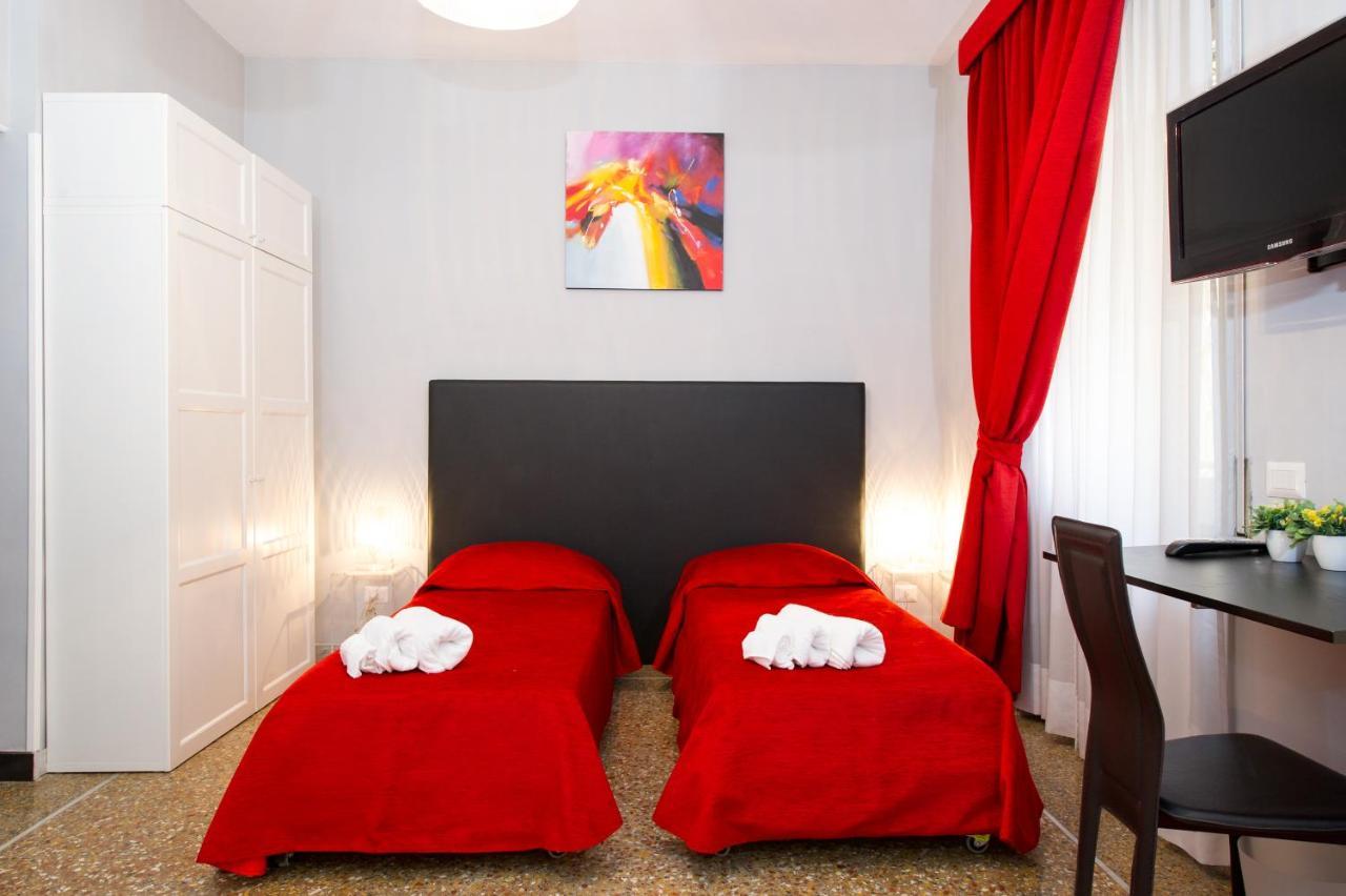 Guest house Domus Fabiola - Vaticano 2*