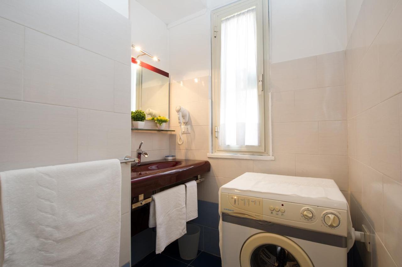 Guest house Domus Fabiola - Vaticano 2*