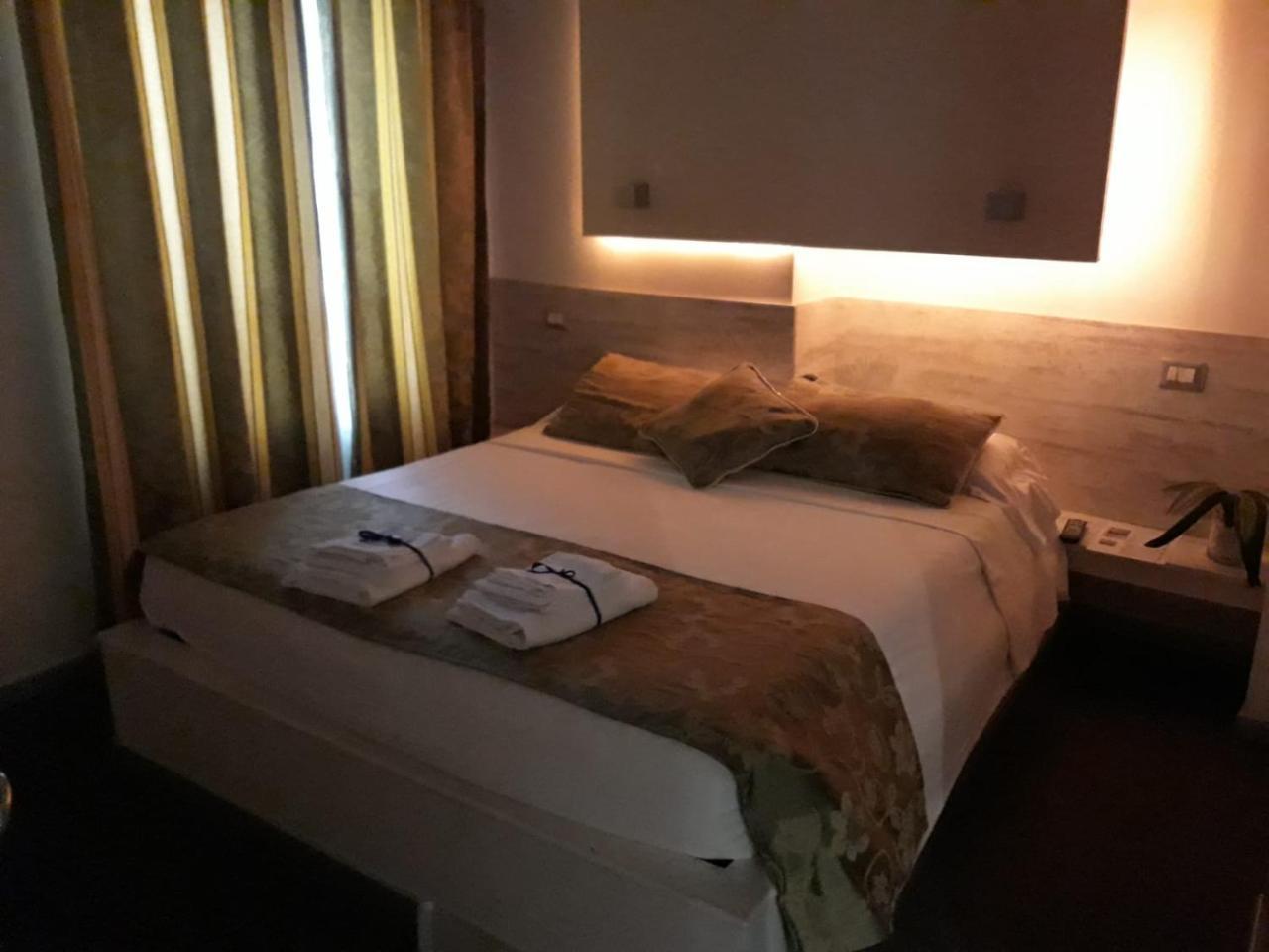 Relais San Pietro 3* Rome