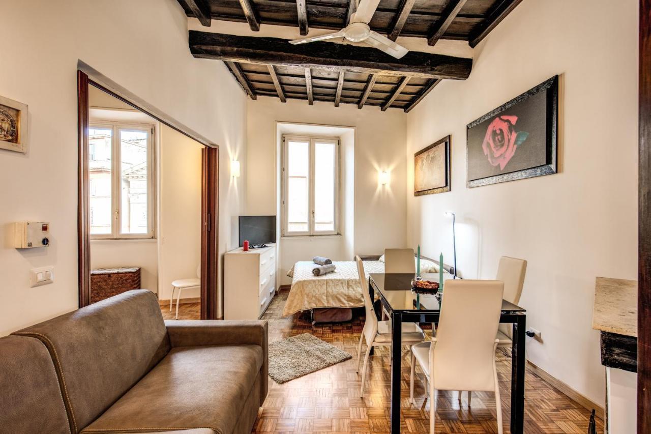 Apartment Casa Monticelli Rome