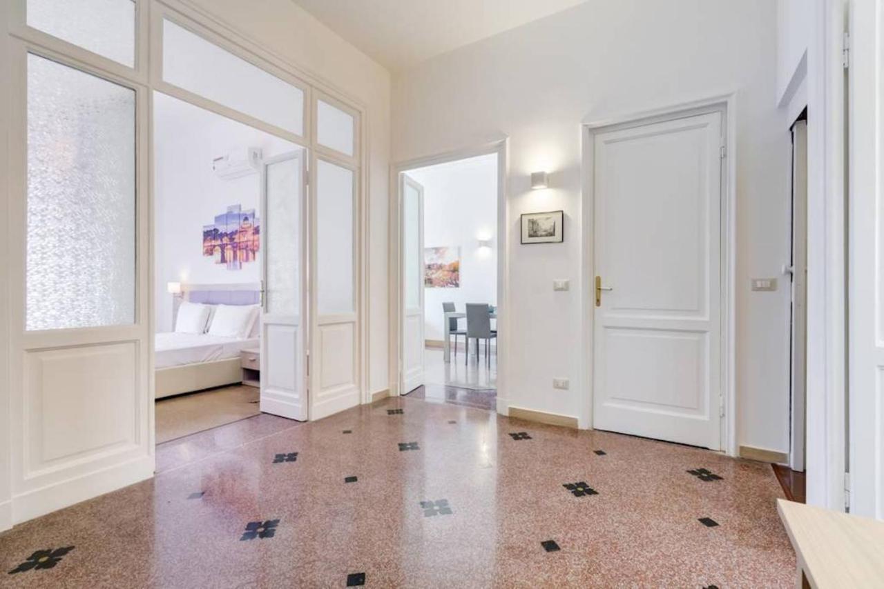 Bright And Modern 2 Bed Flat In Prati Apartment *