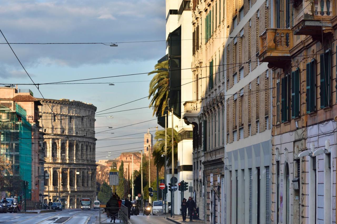 Colosseo Panorama By Ghor Guest house Rome