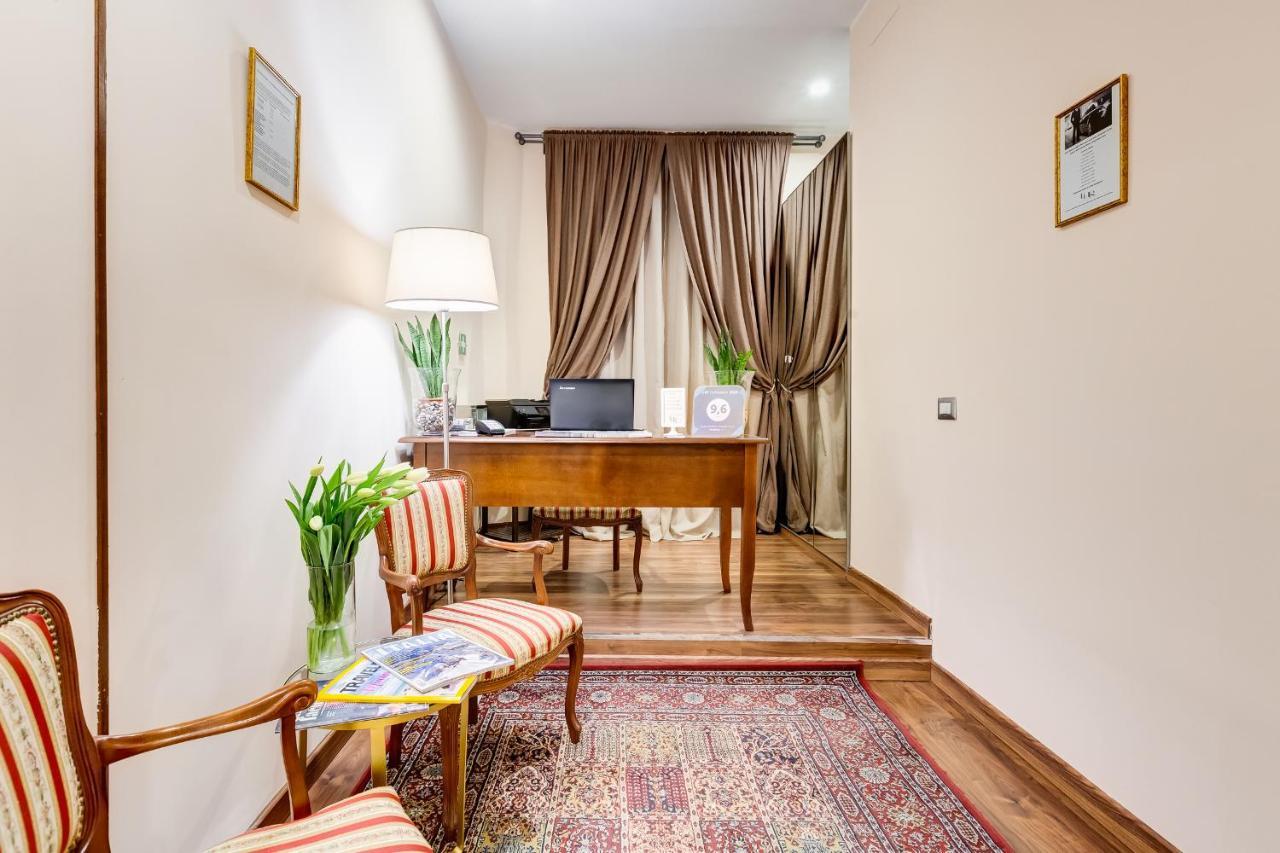 Lhr Coliseum Bed & Breakfast