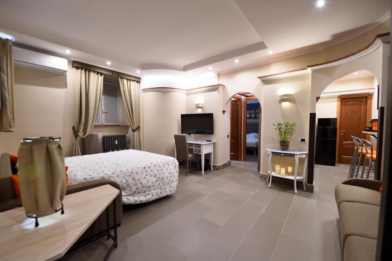 Domus Catone 21 * Roma