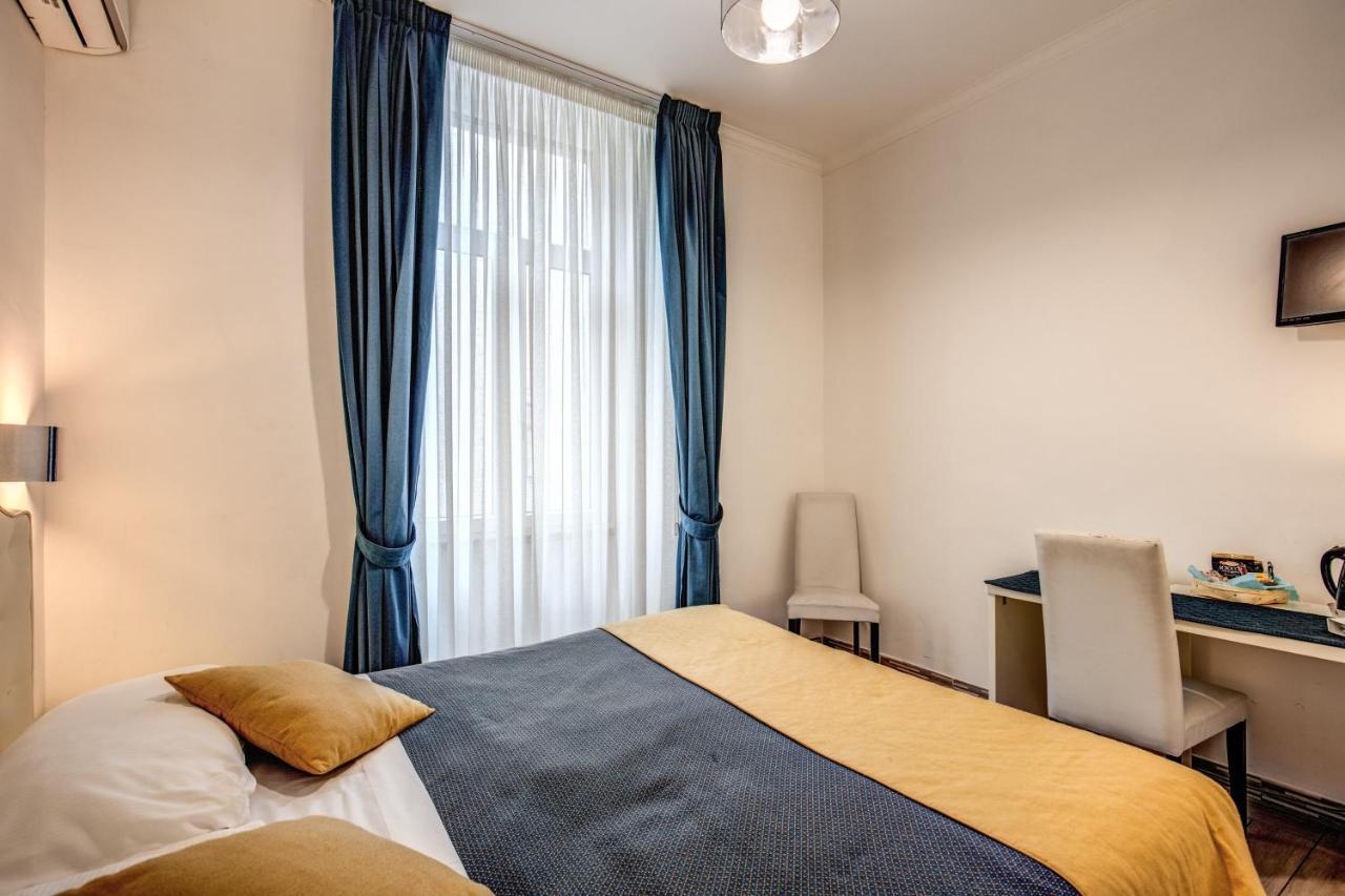 Four Rivers Guest house Rome