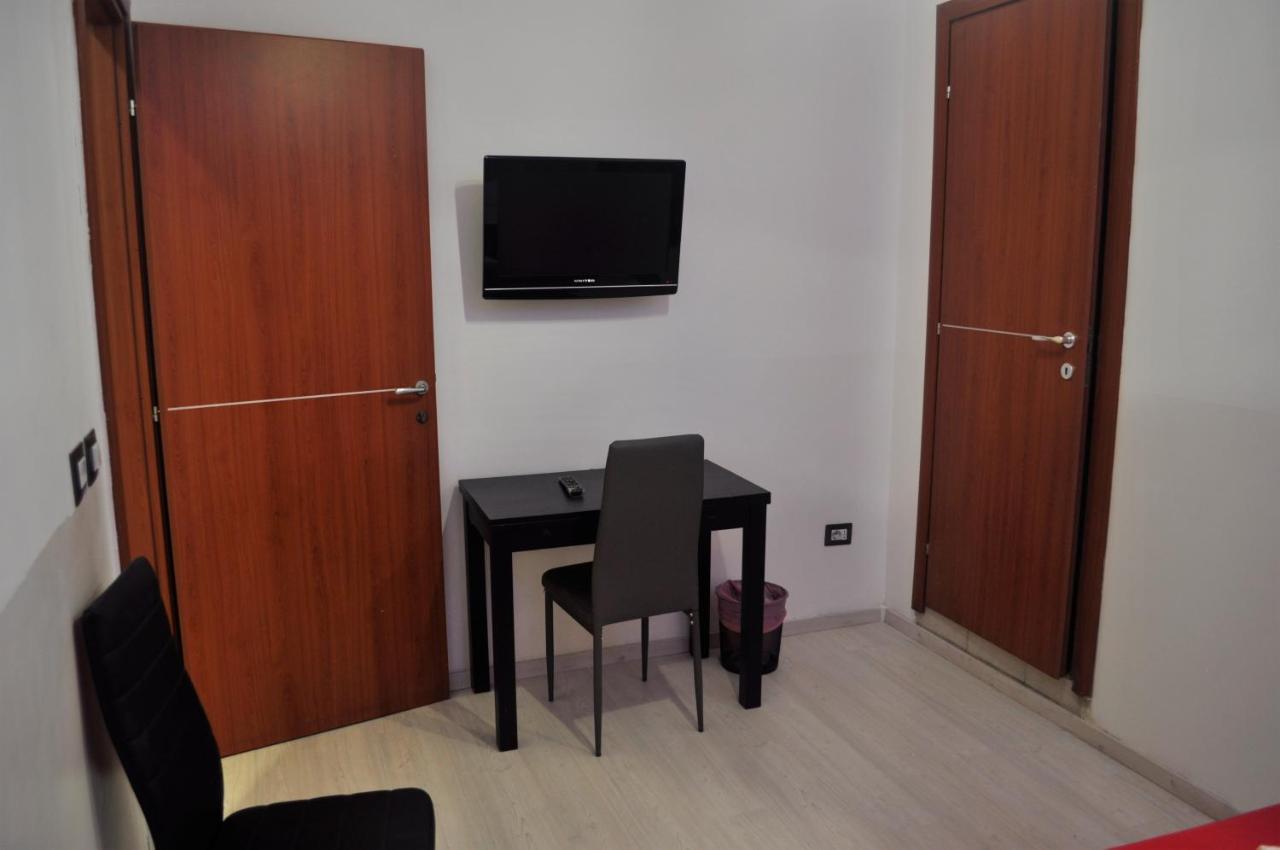 Angela Guest house 2*