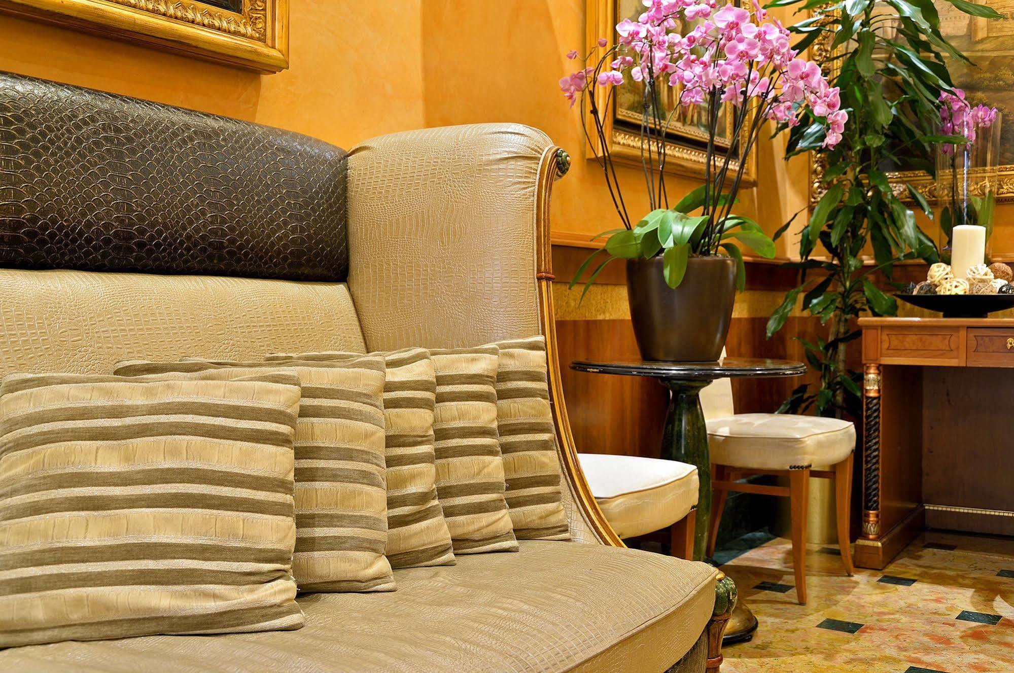 Hotel Homs Rome