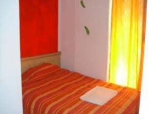 Jia&home Bed & Breakfast 2*