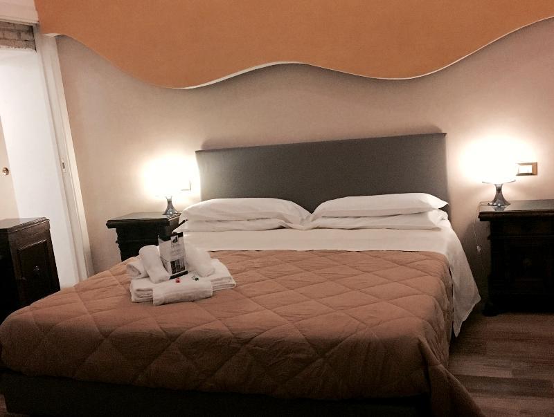 Nerva Cavour Guest house 3*