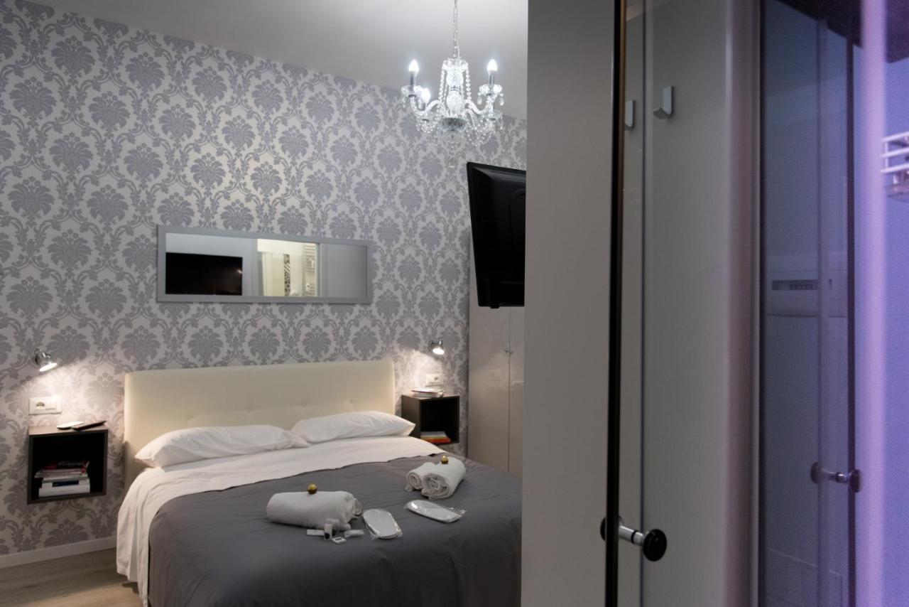 Inside Guest house 2*