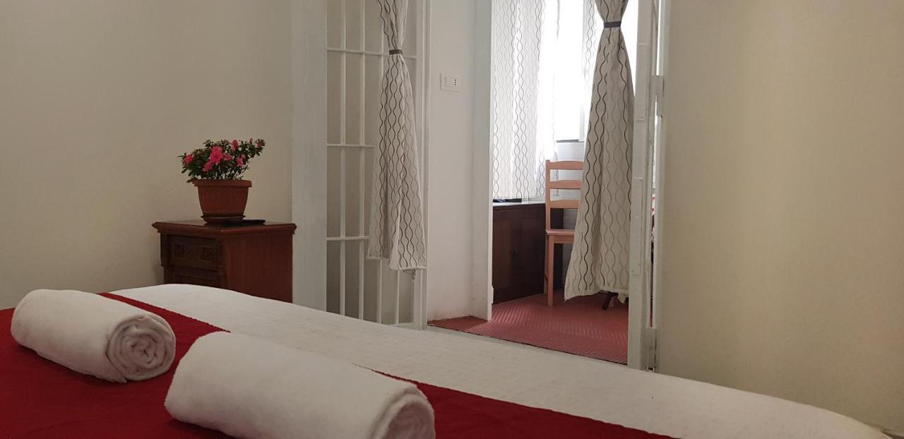 Friend House Rome