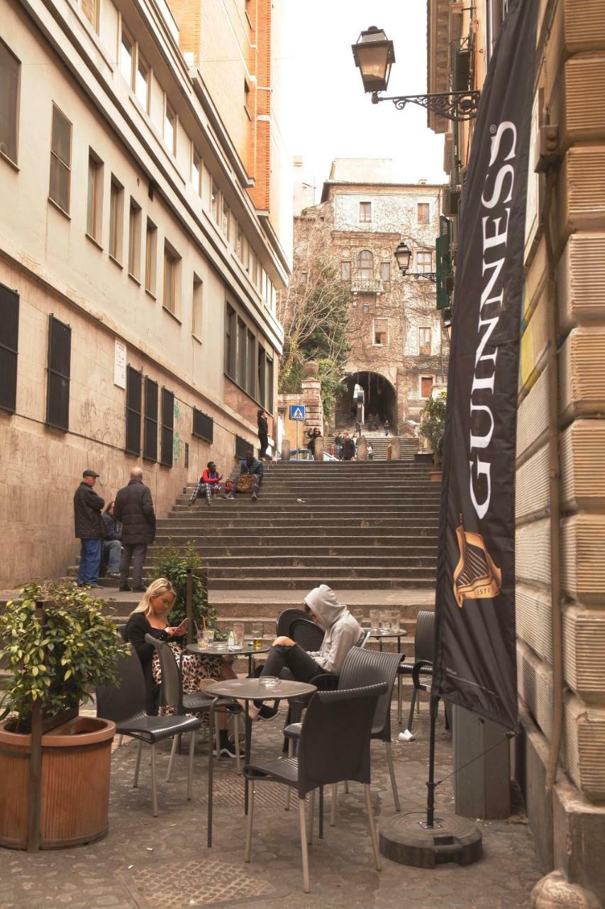 Duca Di Cavour Guest house