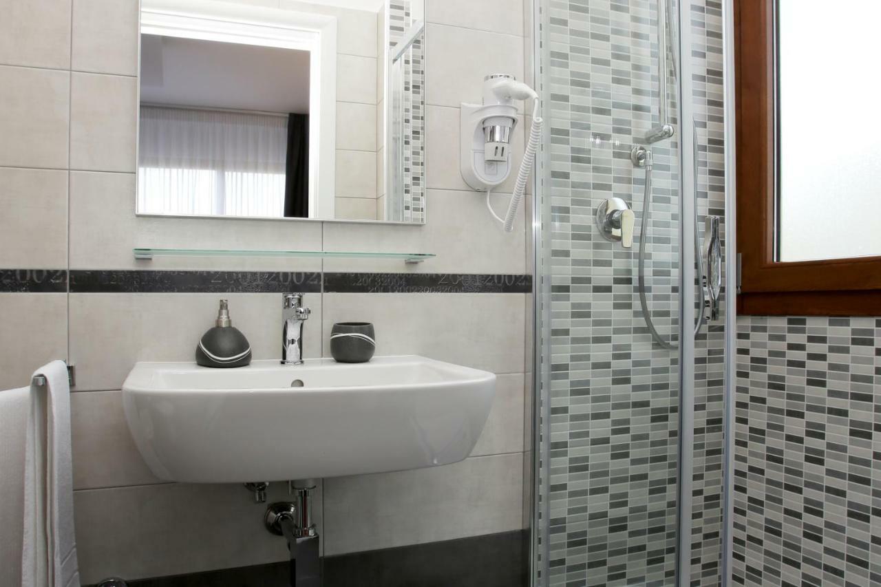 J24 Bed & Breakfast Roma
