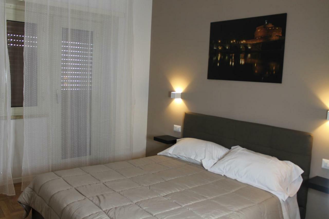 Piramide Guest house Rome