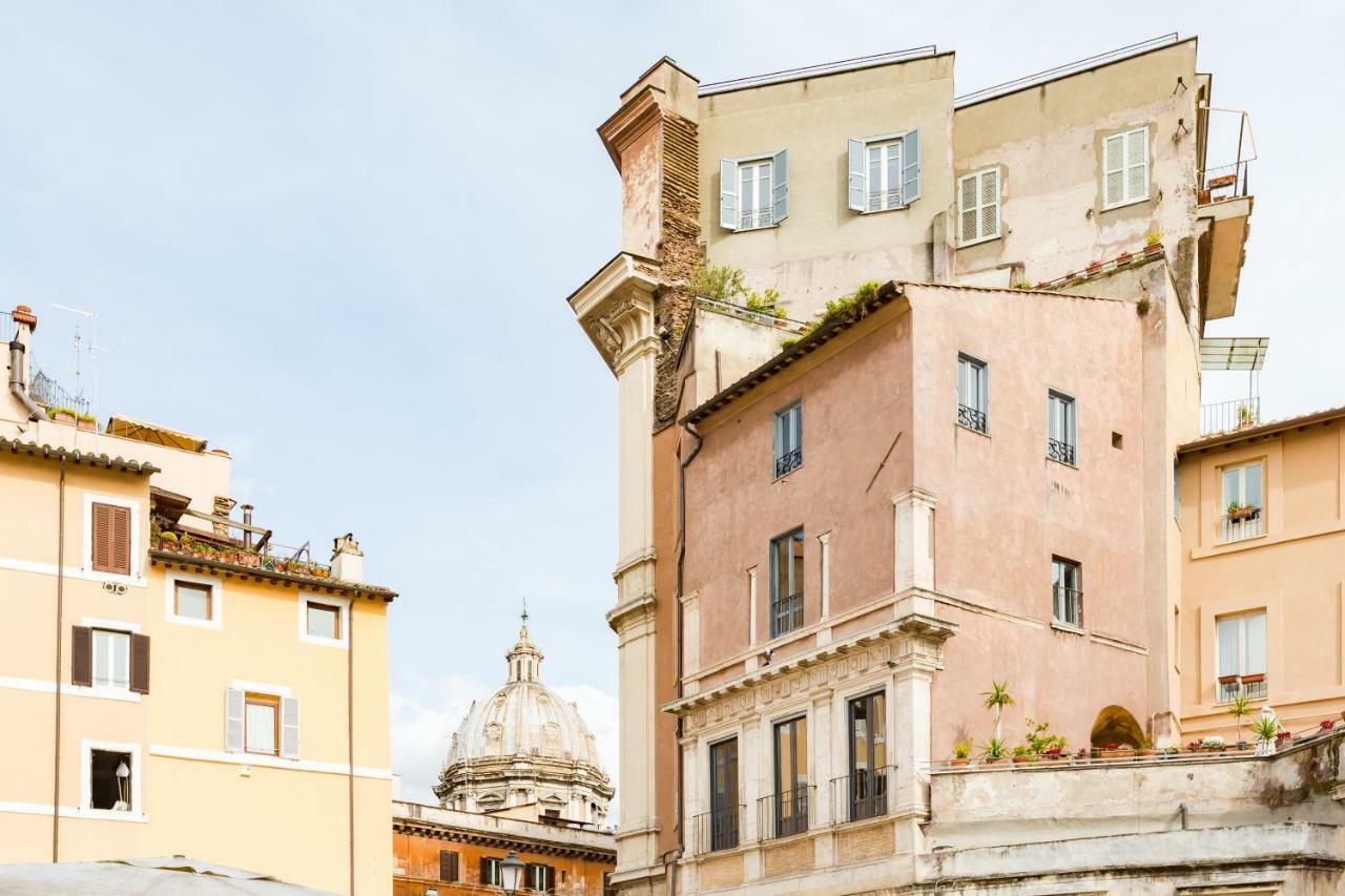 Apartment Via Dei Cappellari Rome