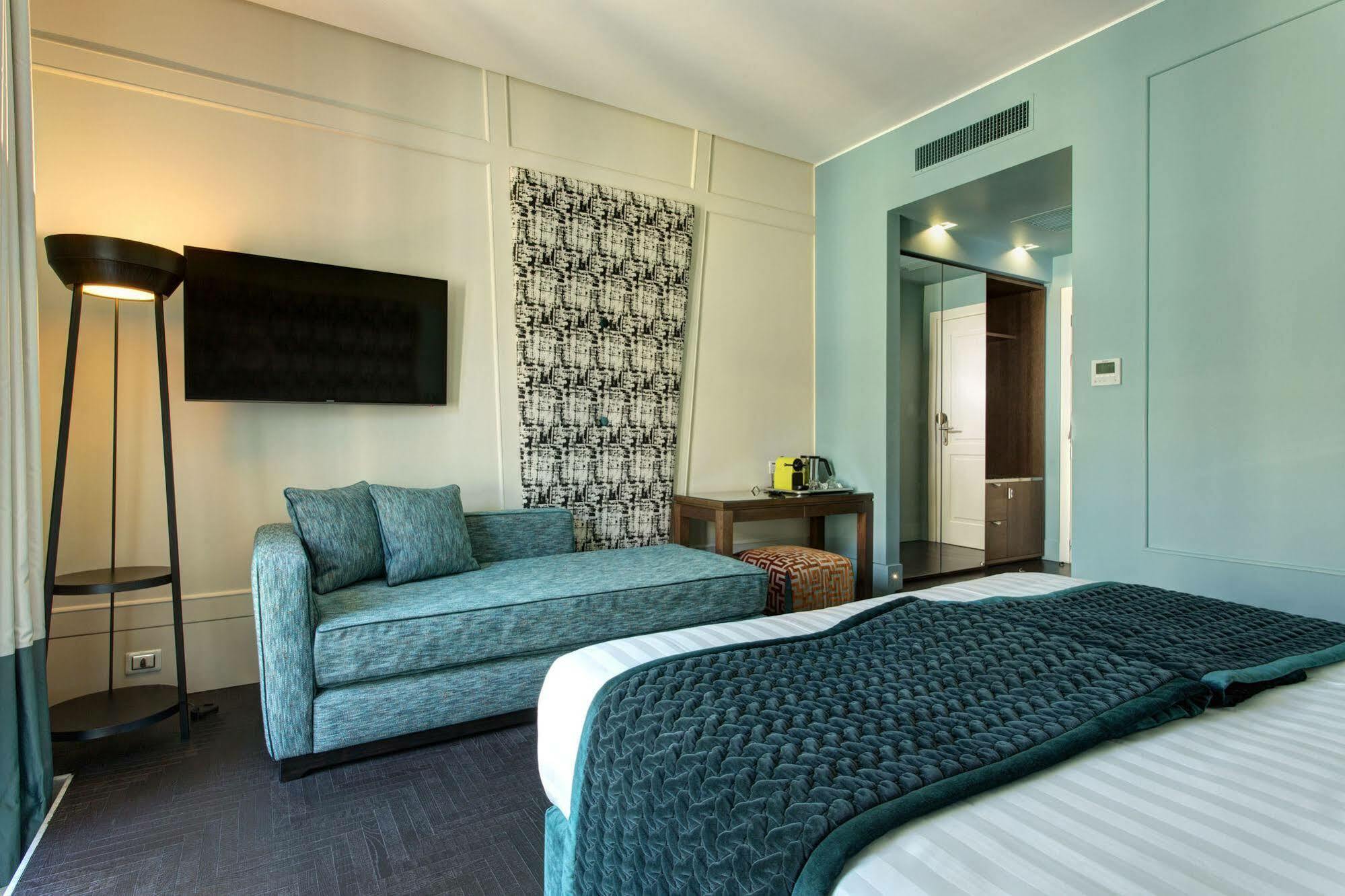 Hotel Mascagni Luxury Rooms&suites Roma