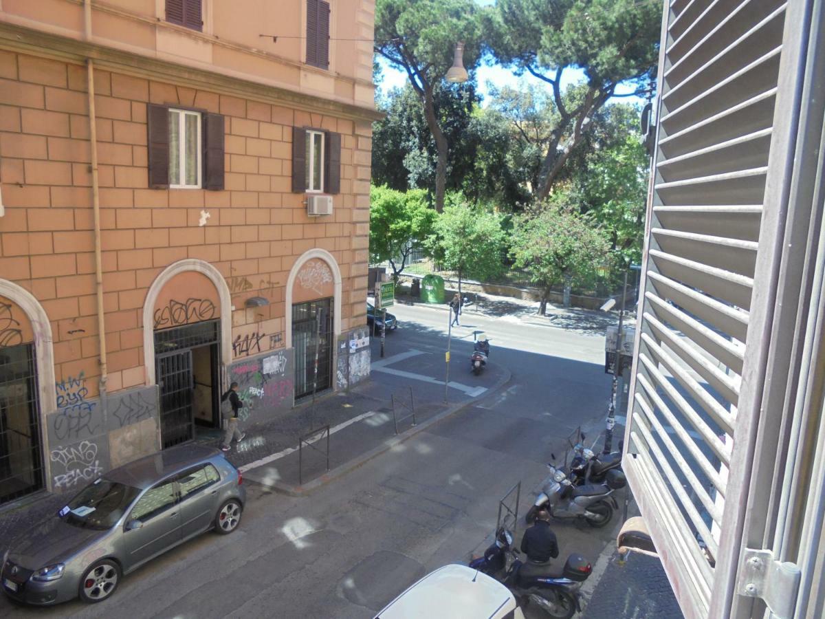 Max House 2* Rome