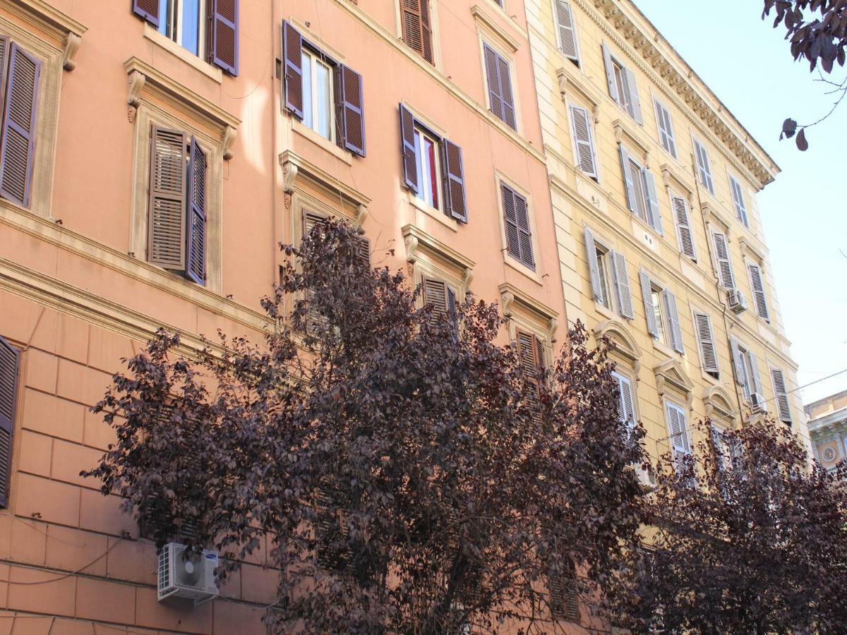Little Vatican S&ar Apartment *