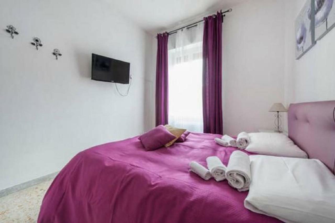 Appartamento Casa Via Cesena Roma