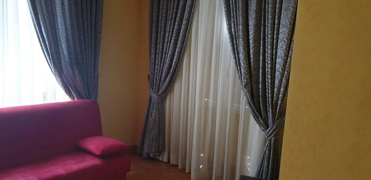 La Breccia A Porta Pia Bed & Breakfast Rome
